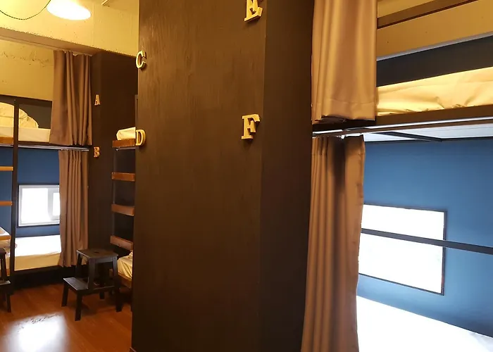 Travel Light Hostel Pusan